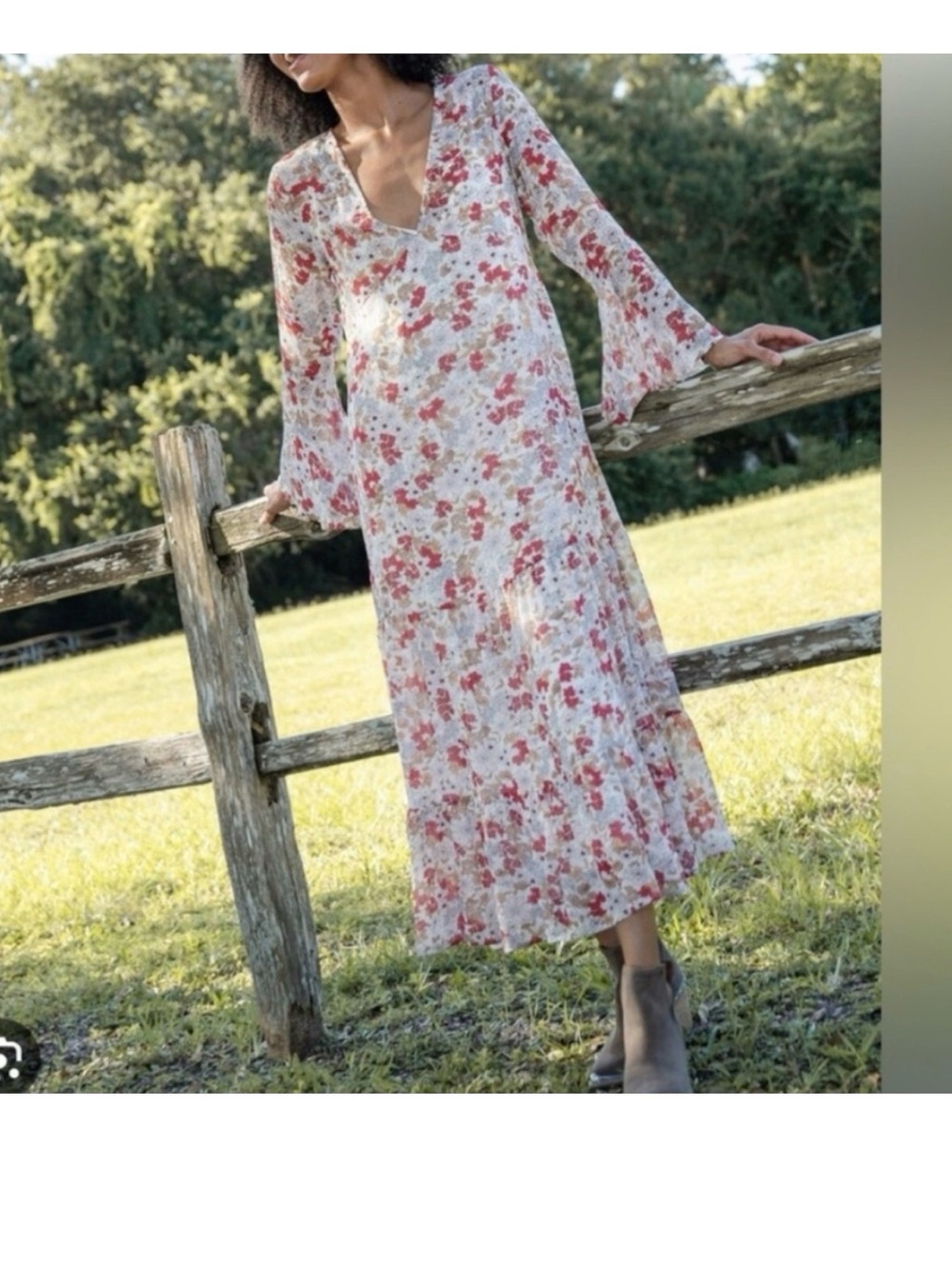 Natural Life Floral Tiered Maxi Dress Pink Red V-Neck Size Small sexy boho
